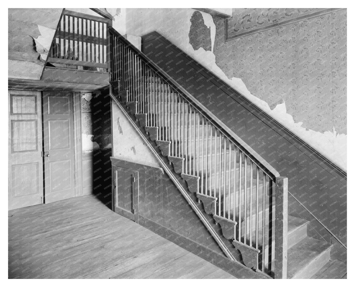 Viewmont Interior Stairway, Charlottesville VA 1900s