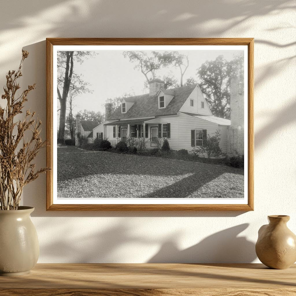 1900s Clapboard House in Albemarle County, Virginia