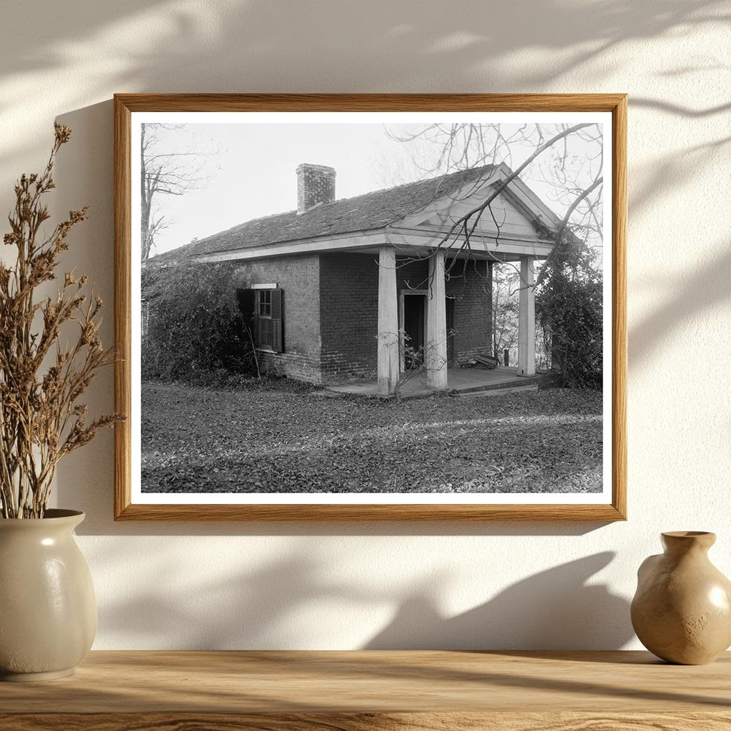 Historic Brick House in Howardsville, VA, Pre-Civil War