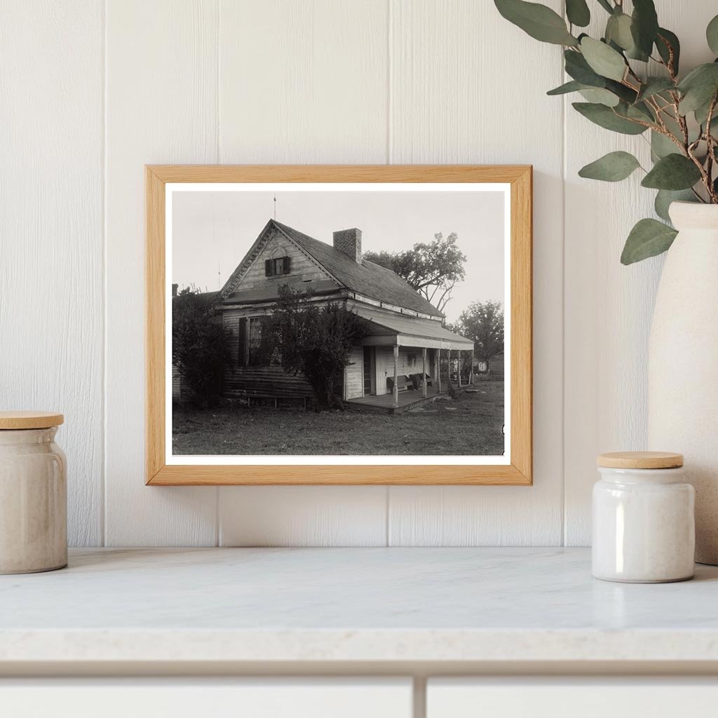 Warren VA Early 20th Century Wooden Architecture