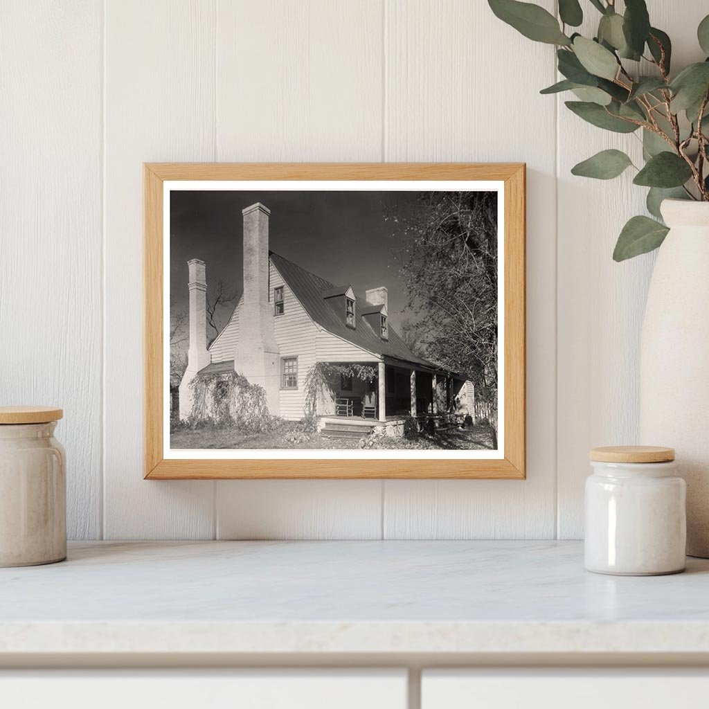 1900s Residence in Albemarle County, Virginia