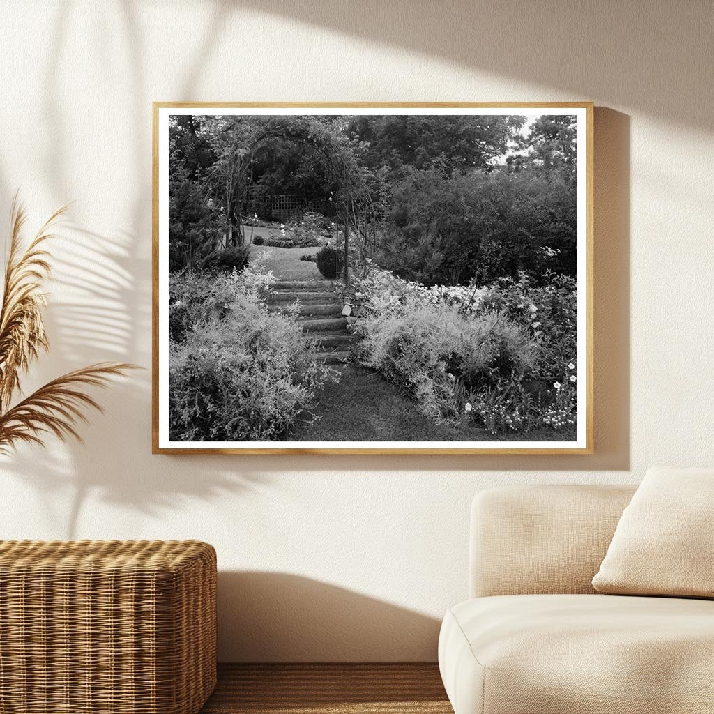 Staunton VA Gardens, Carnegie Survey, 20th Century