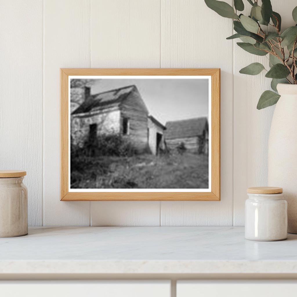 1900s Outbuilding in Buckingham County, VA