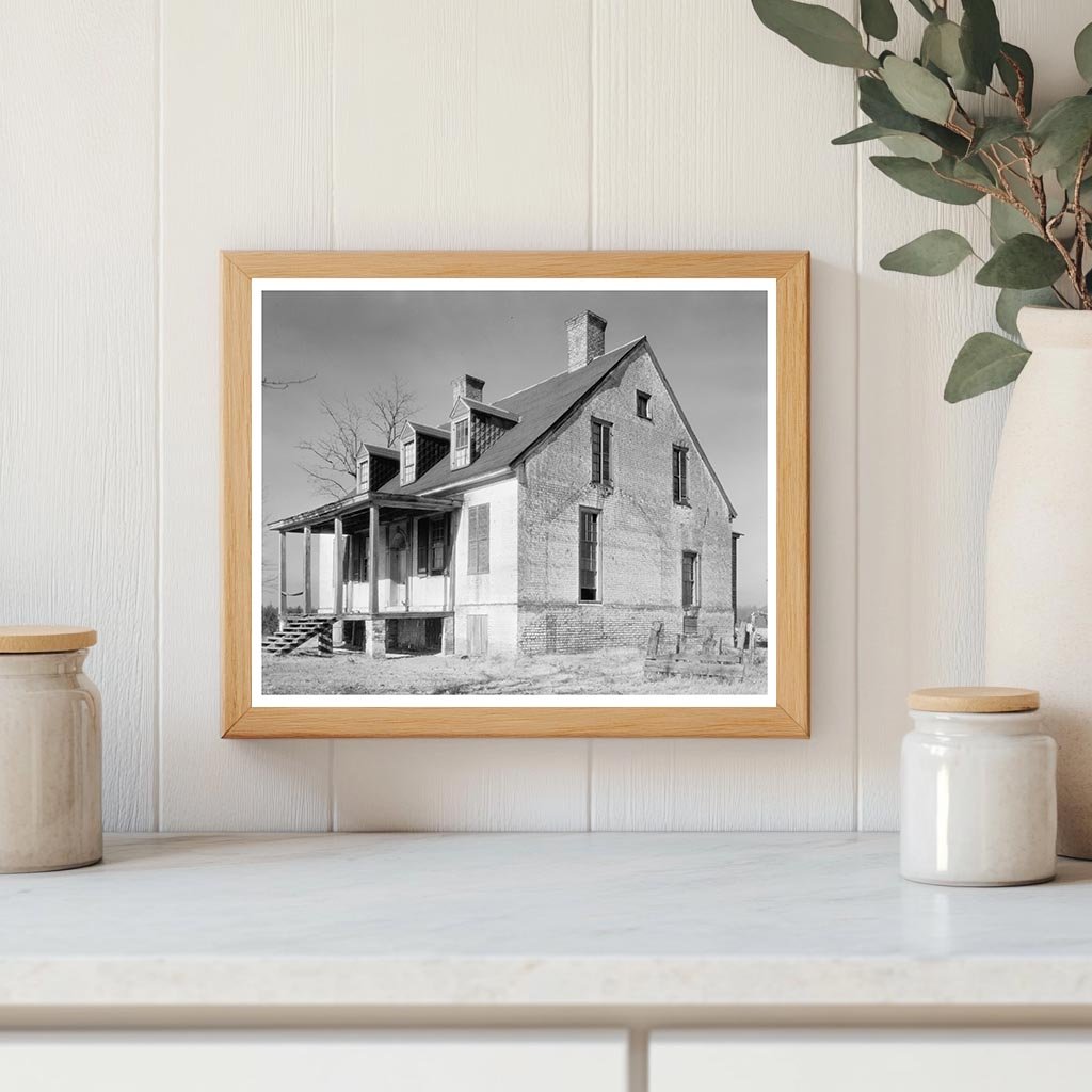 Historic Home in Bowling Green, VA - Early 20th Century