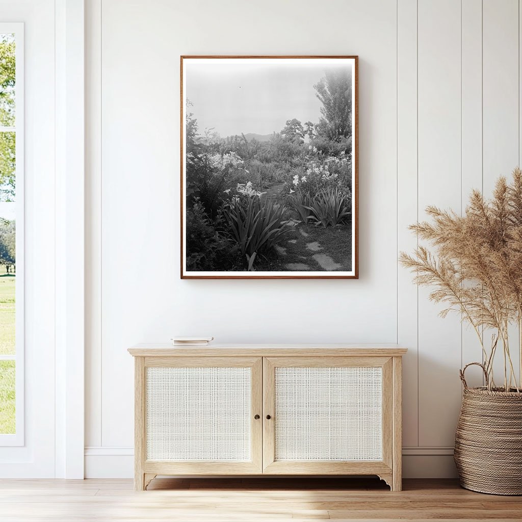 Vintage Garden Scene in Lynchburg, VA 1900s