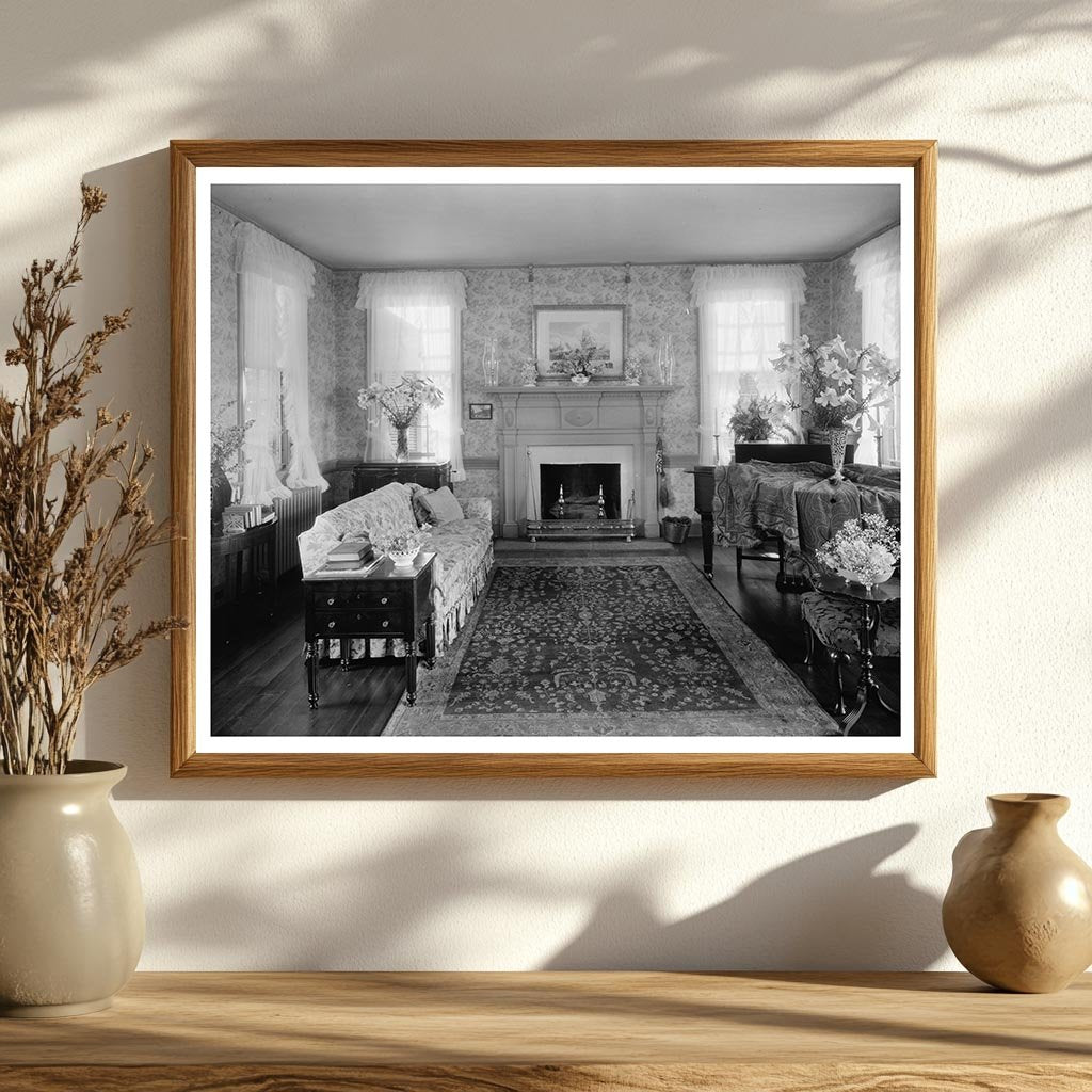 Vintage Living Room Photo, Lynchburg, VA, Early 1900s