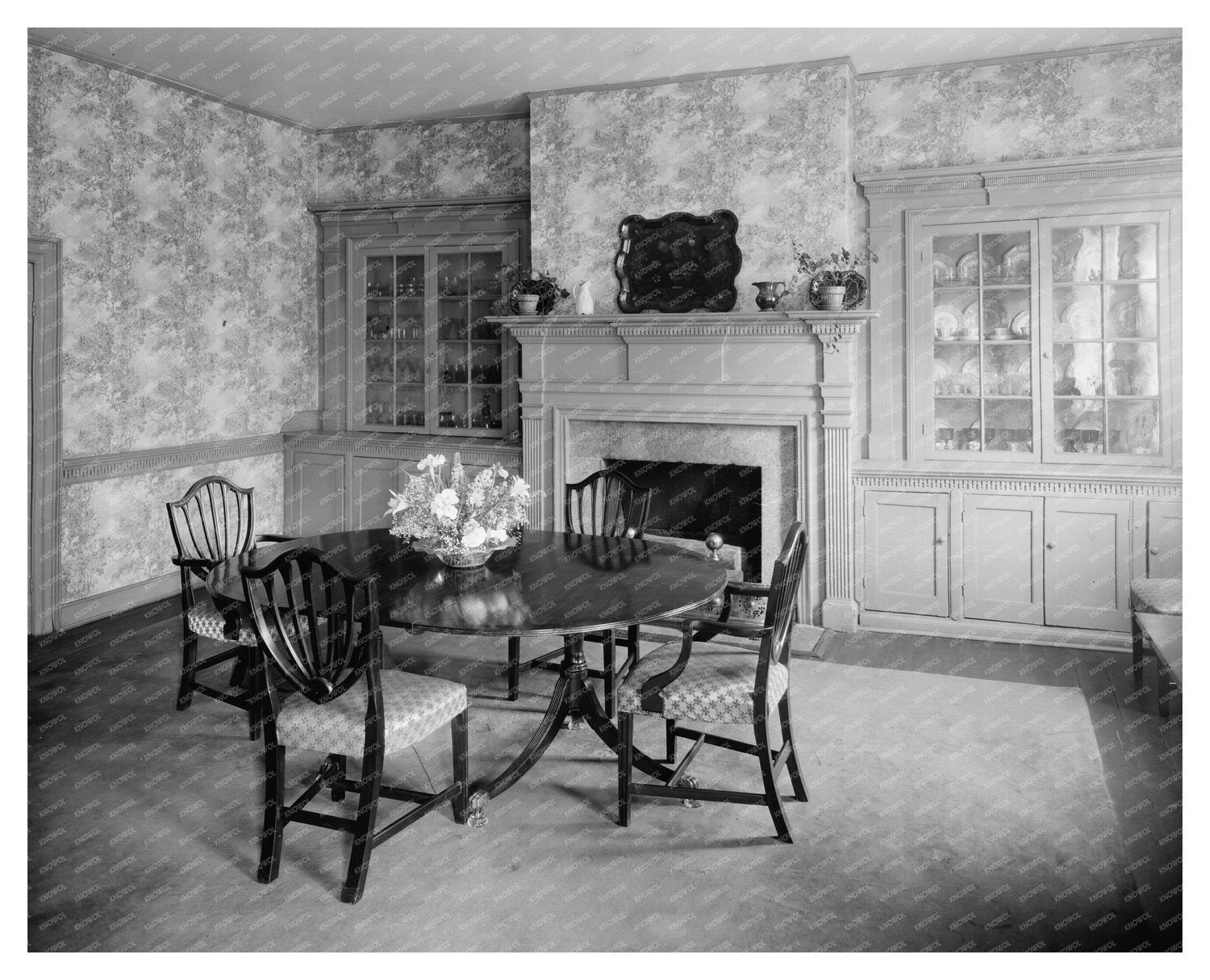 Lynchburg, VA Interior Photo, Carnegie Survey, 20th Century