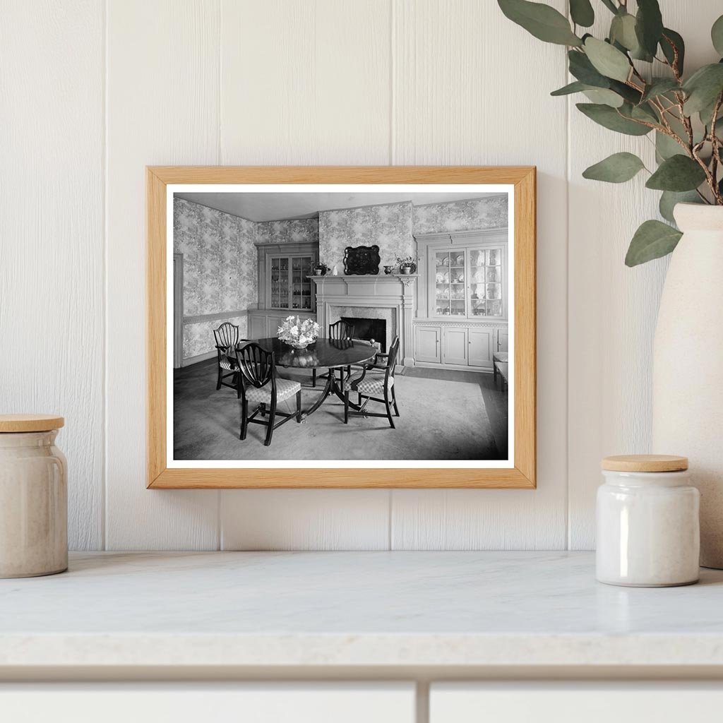 Lynchburg, VA Interior Photo, Carnegie Survey, 20th Century