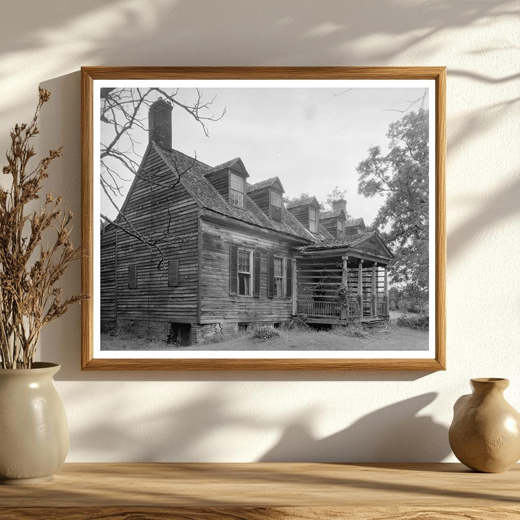 1730 Wooden House, Weyanoke, Virginia - Historic Photograph