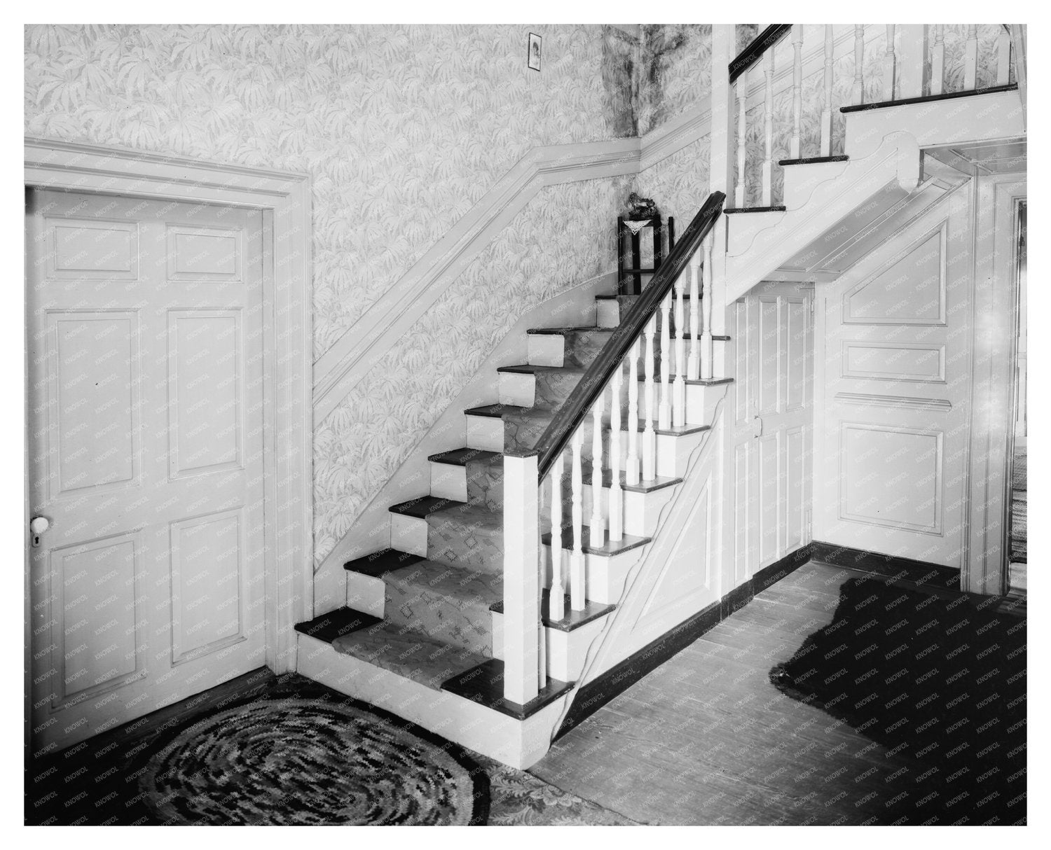 Weyanoke 1730: Historic Virginia Interior Photo