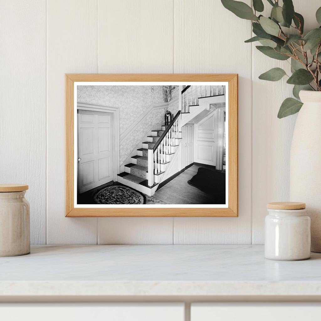 Weyanoke 1730: Historic Virginia Interior Photo