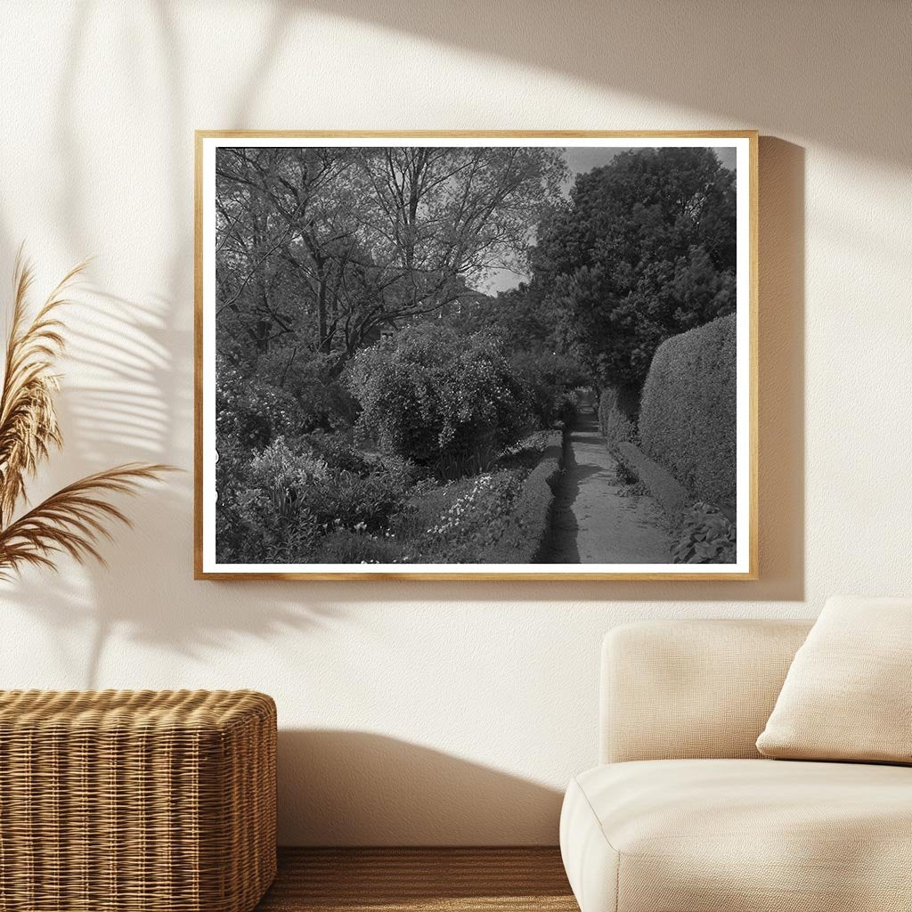 Shirley Estate, Virginia 1650: Historic Architecture