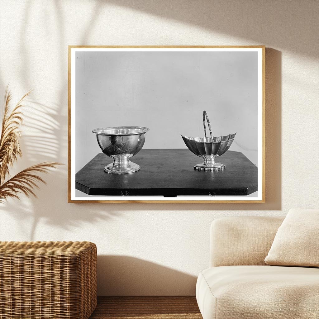 Shirley Plantation, Charles City, Virginia - Vintage Photo 1