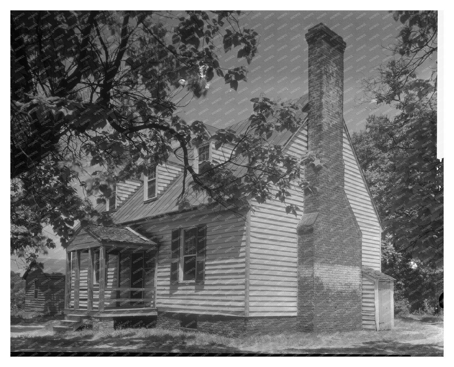 Midlothian Pike, Chesterfield County, VA - 20th Century Arch