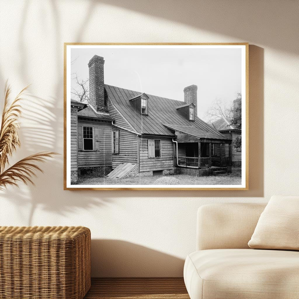 1730 Architecture in Petersburg, VA: Historic Photograph