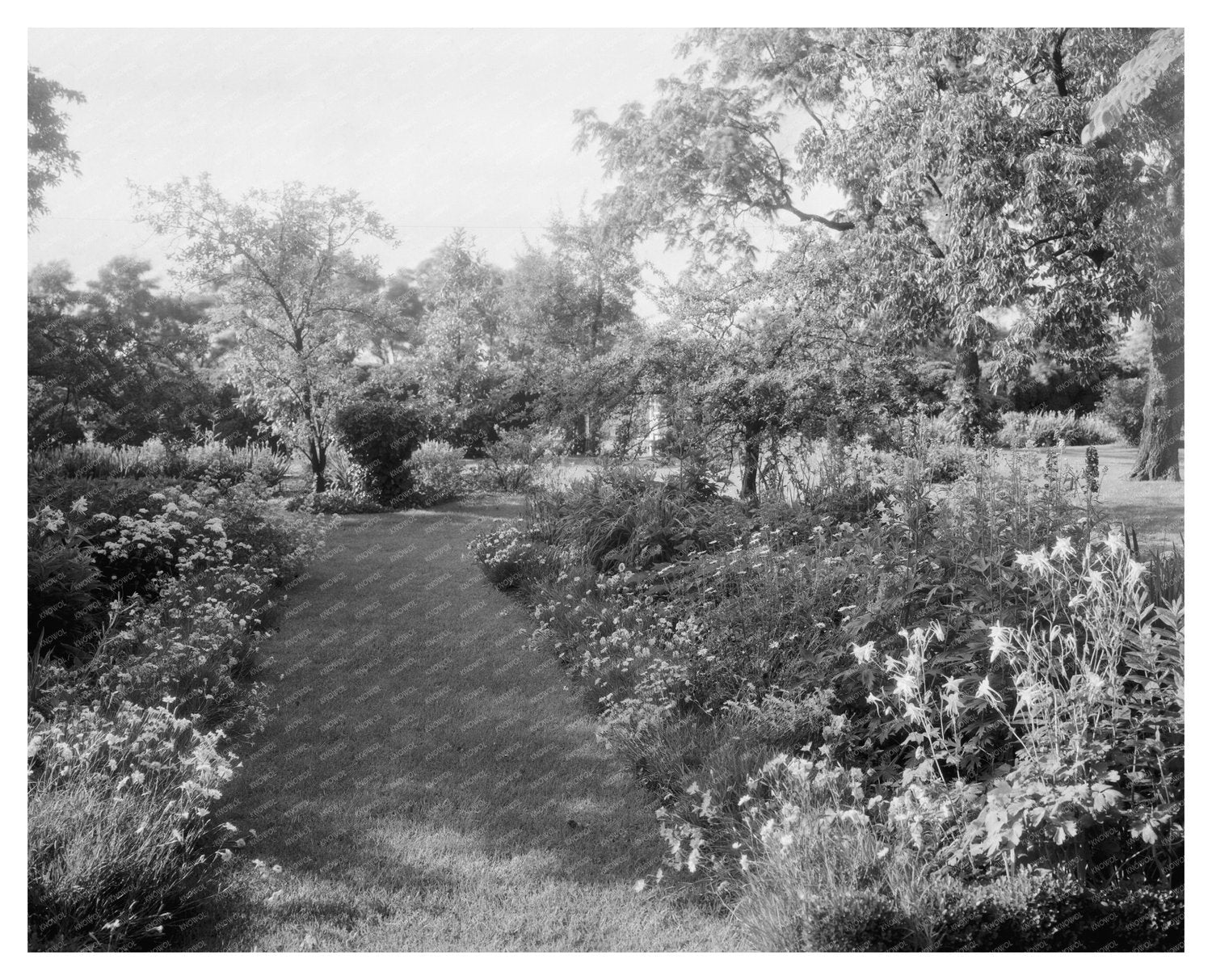 Mt. Vernon Gardens, Fairfax County, Virginia, 20th Century