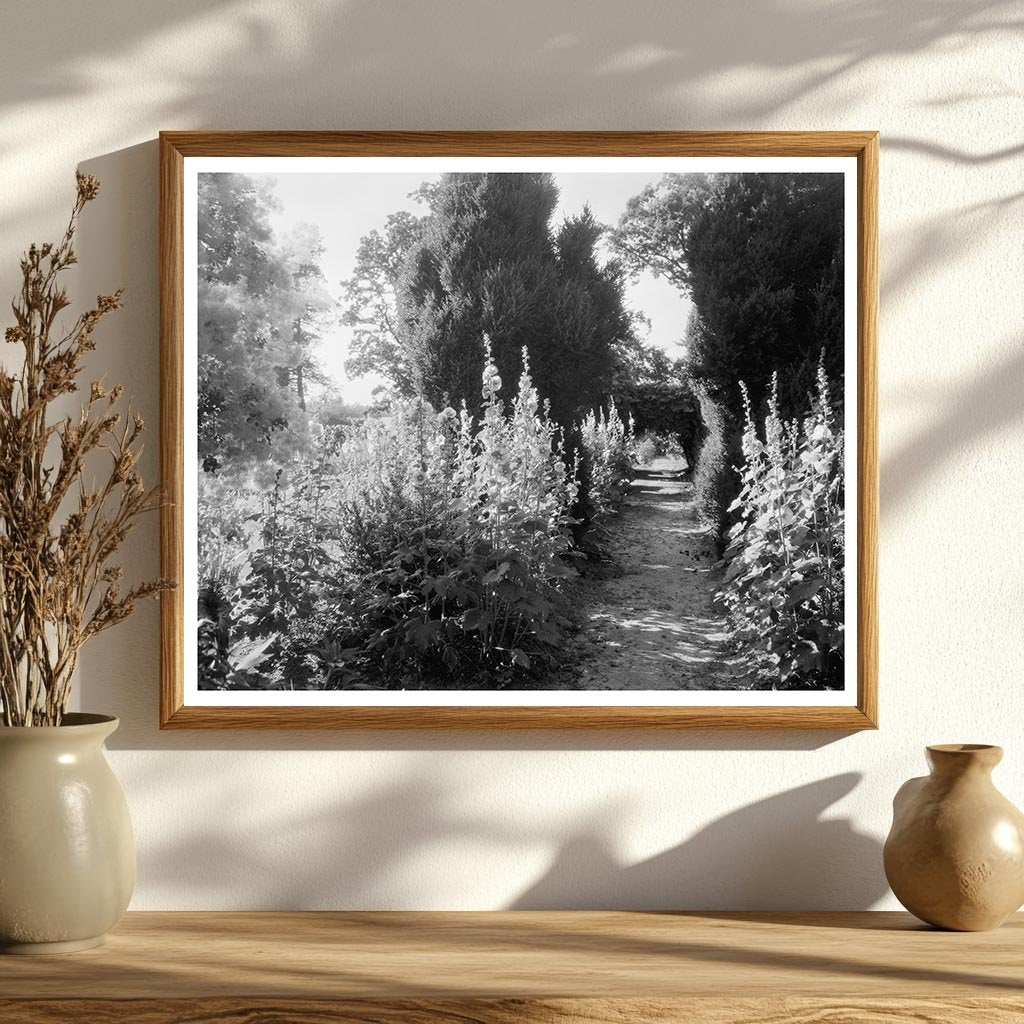 Vintage Garden Scene in Fork Union, VA, 1812