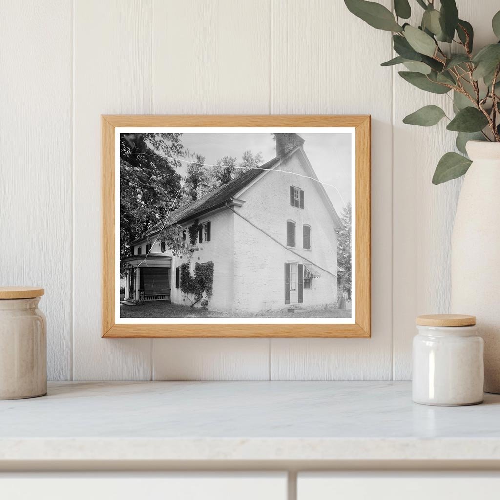 Historic Residence in Frederick County, VA - Early 20th Cent