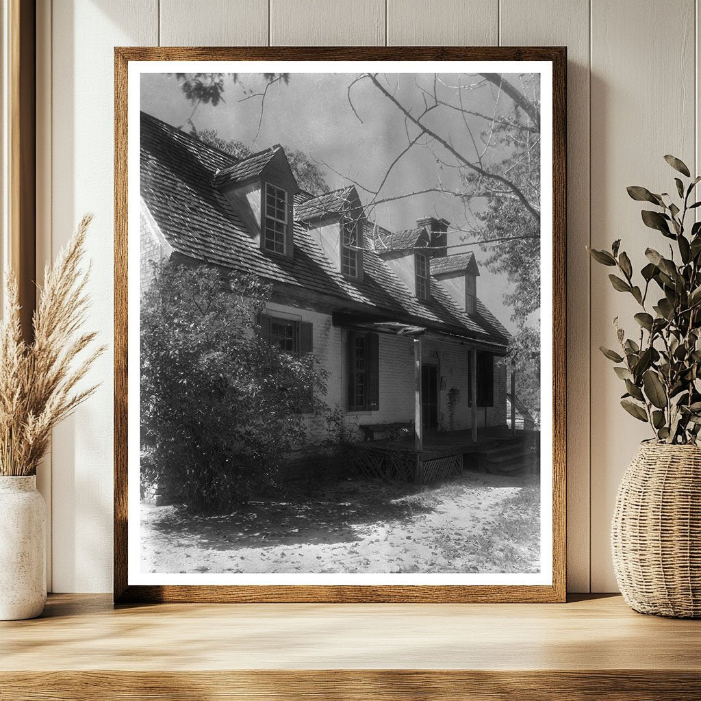 Historic 1640 Brick House in Gloucester, Virginia