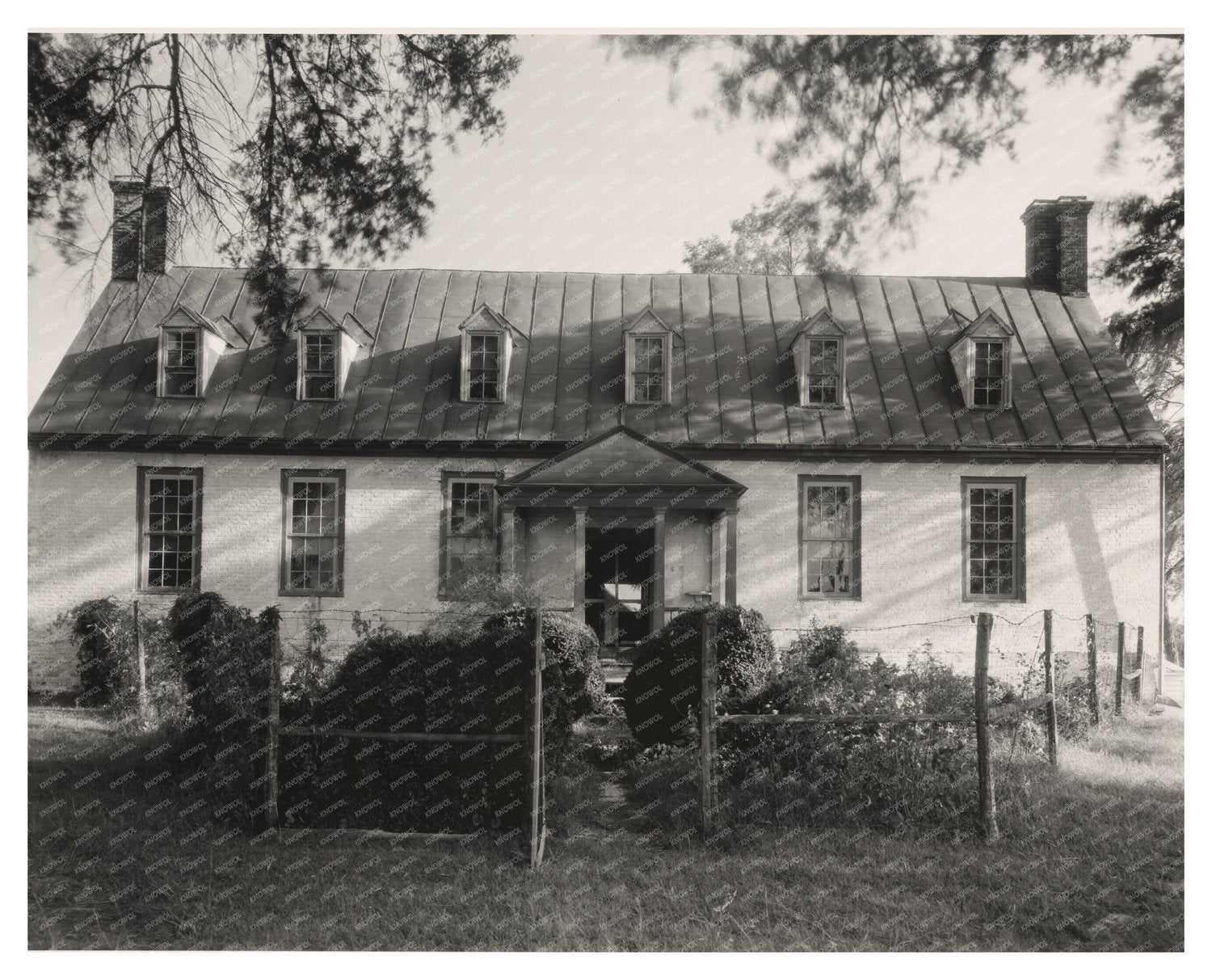 Vintage Gloucester County, VA Home - 20th Century Photo