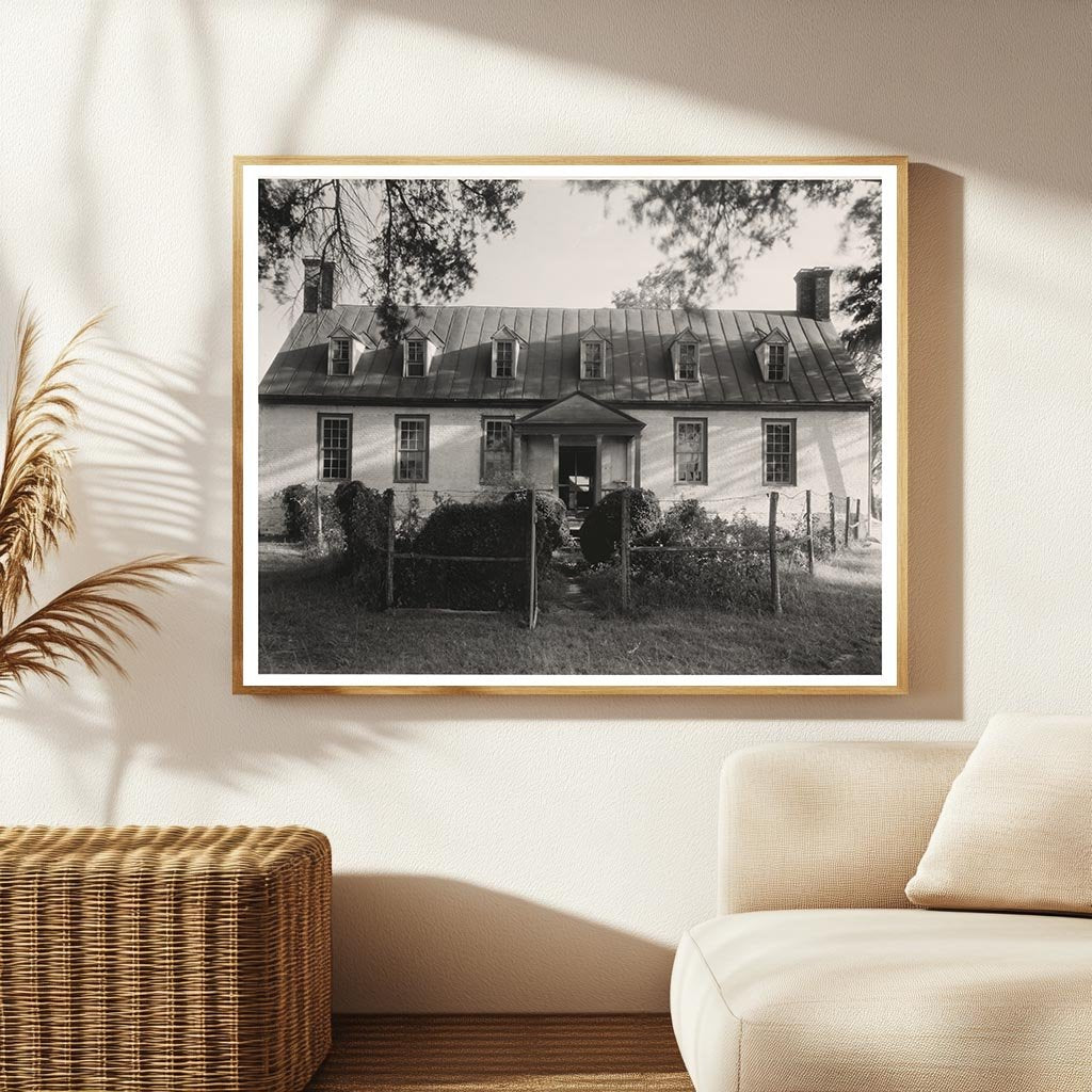 Vintage Gloucester County, VA Home - 20th Century Photo