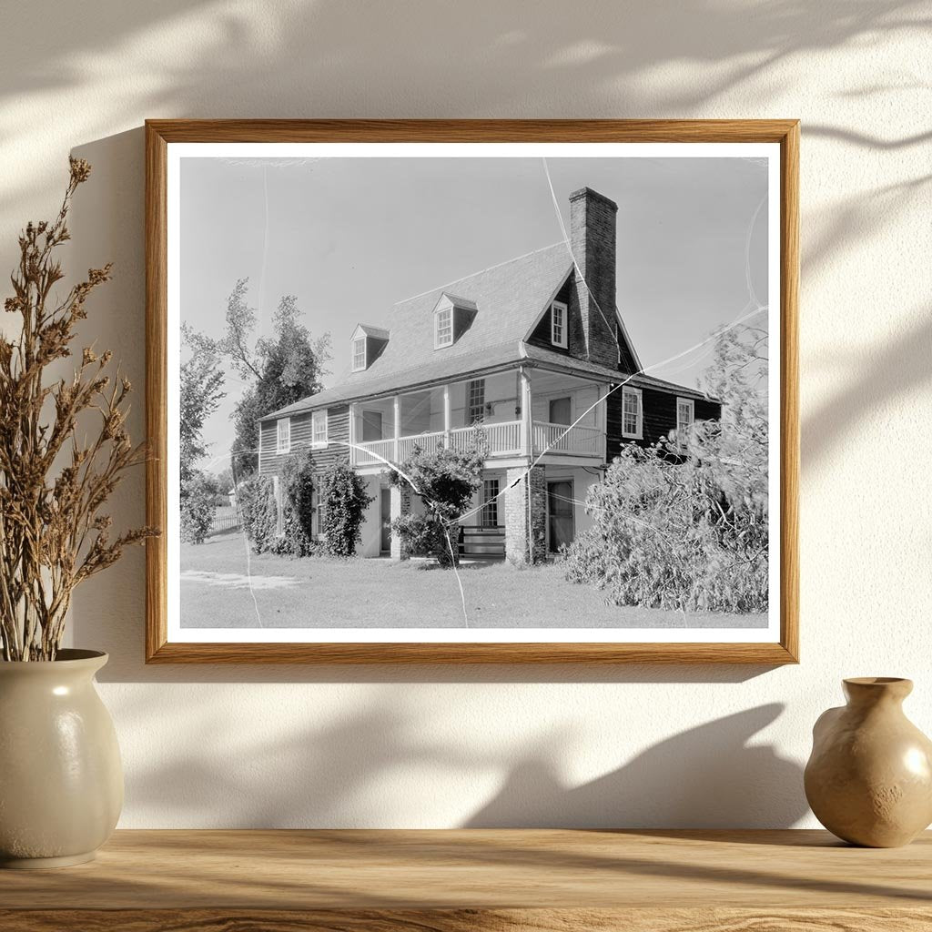 Longbridge Ordinary, Gloucester VA, 20th Century Photo