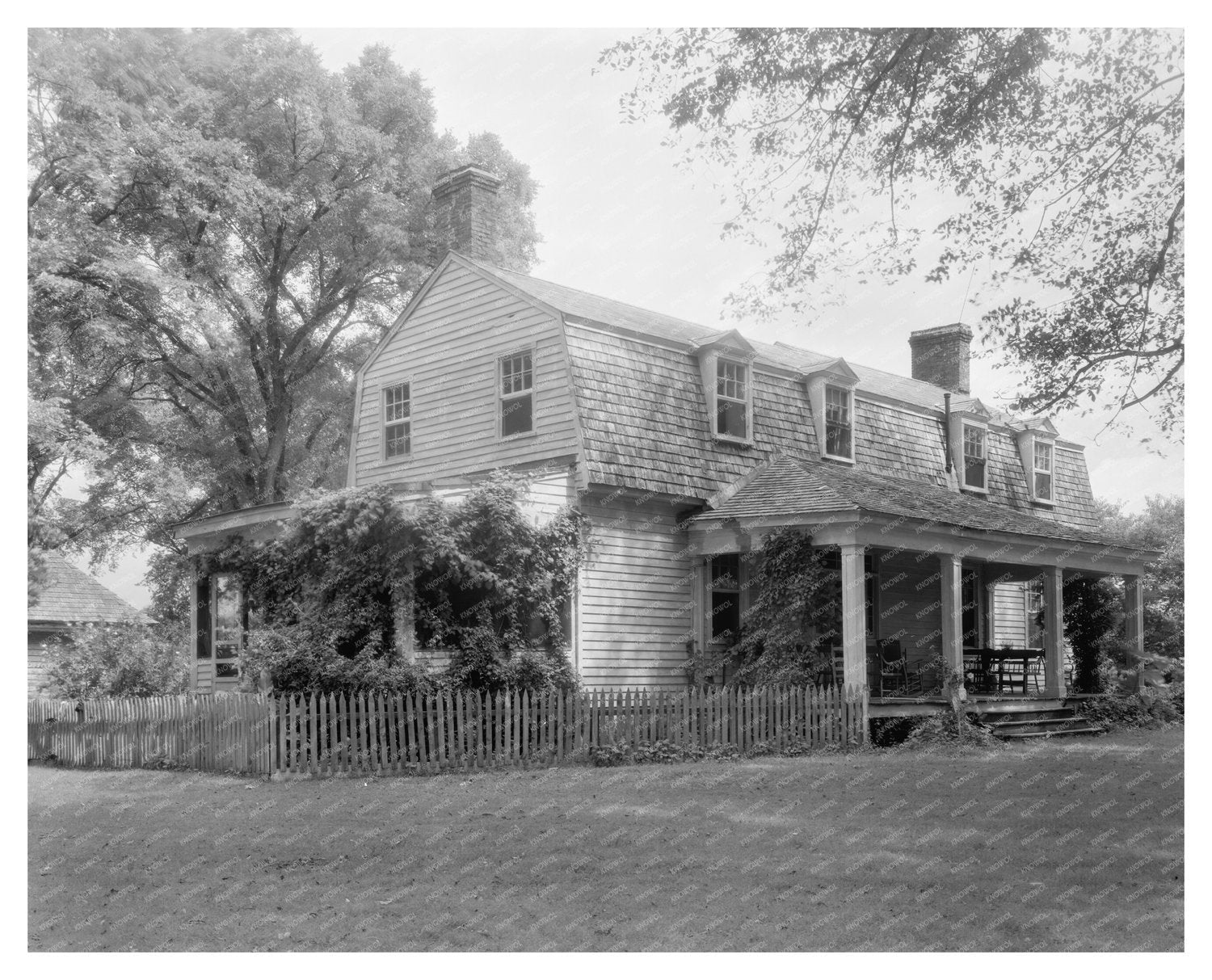 Gloucester County, VA Vintage Architecture Photo 1953