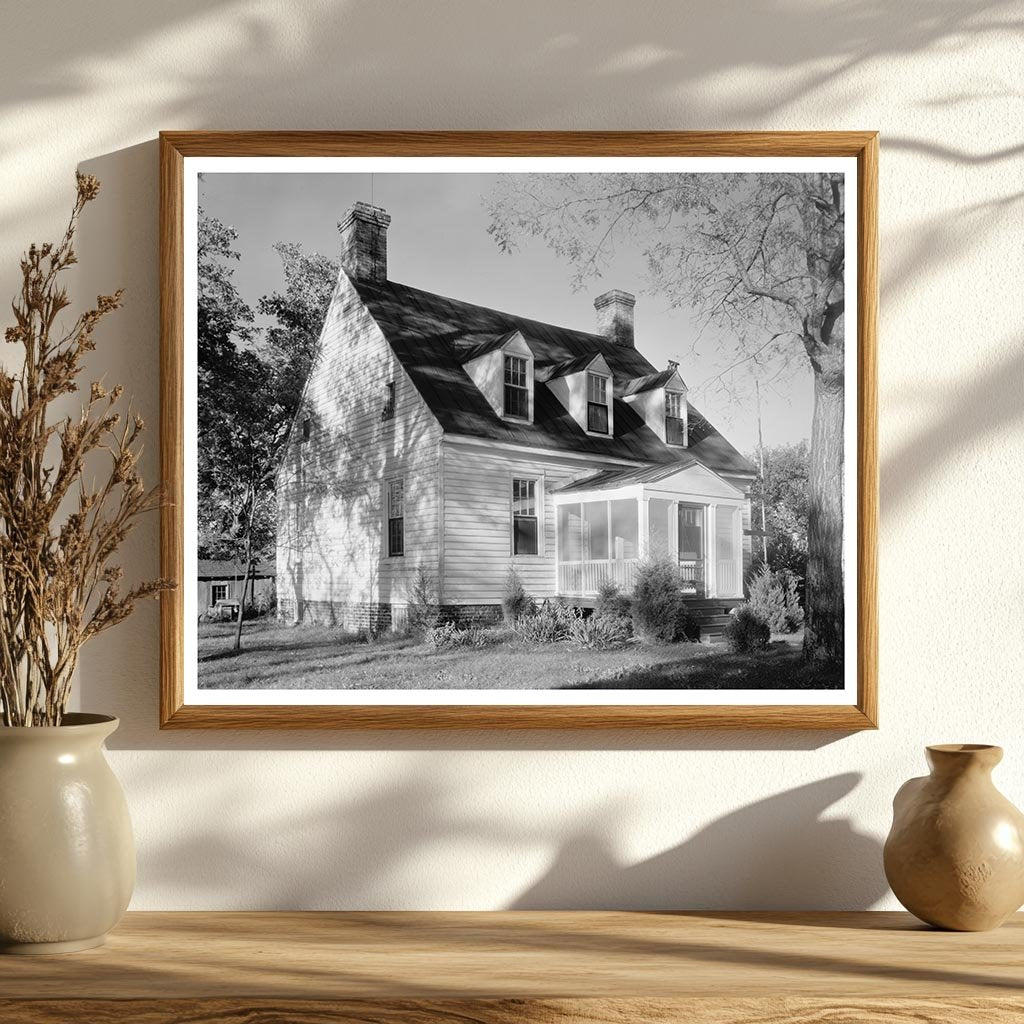 Vintage Residence in Hanover County, VA - Early 20th Century