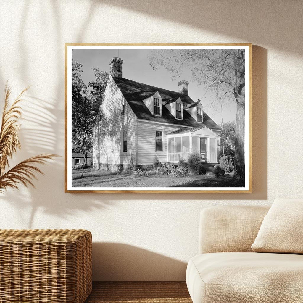 Vintage Residence in Hanover County, VA - Early 20th Century