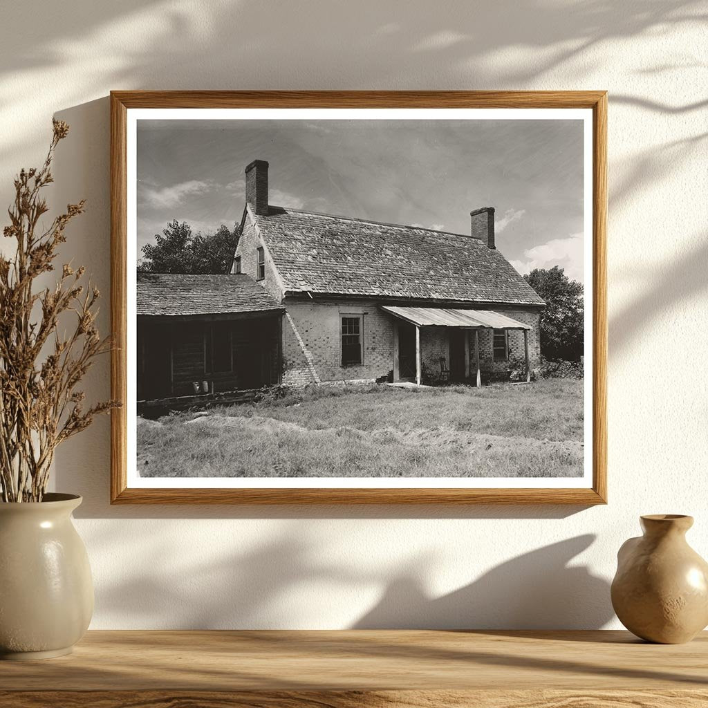 Vintage Architecture in Williamsburg, VA - Early 1900s