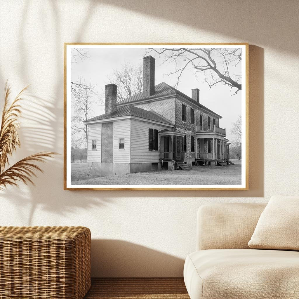 Historic Residence in King and Queen County, VA, 20th Centur