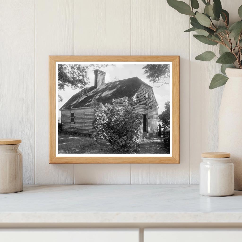 Historic Wooden Frame House in Comorn, VA, 1674