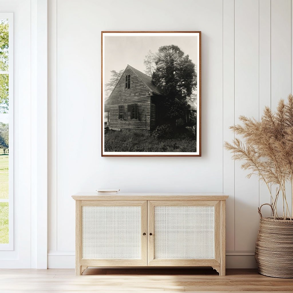 Vintage Wooden House, Piping Tree, VA 1900s