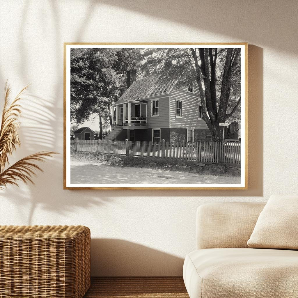 Mangohick Village, VA Vintage Architecture Photo, 20th Centu
