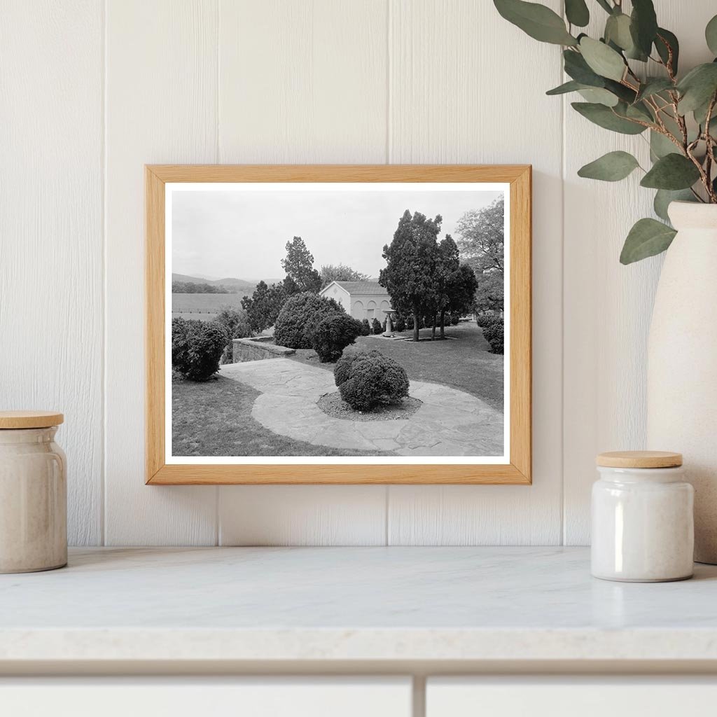 Aldie, VA 1823 Building by Monroe & Jefferson Image