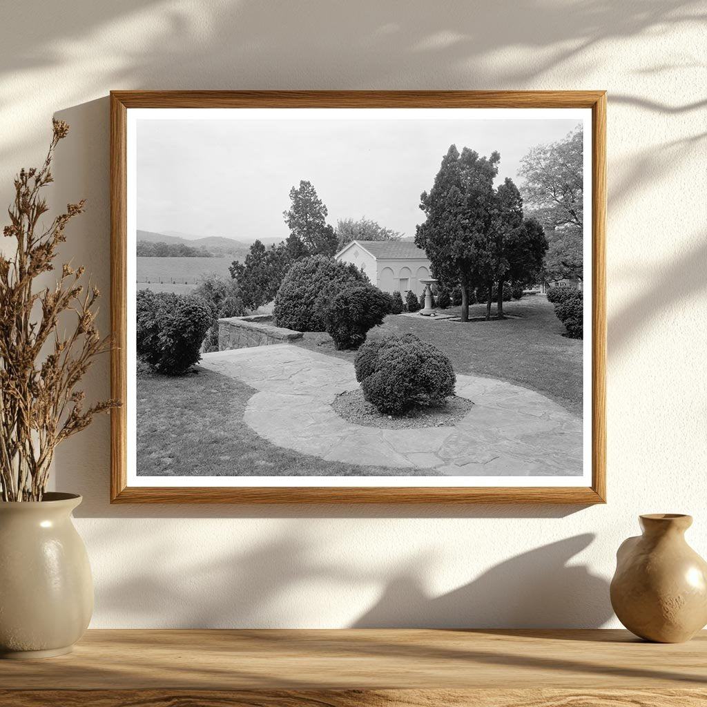 Aldie, VA 1823 Building by Monroe & Jefferson Image