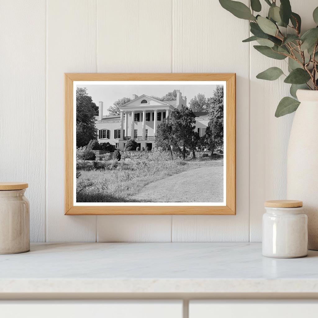 Historic Aldie VA Dwelling, Built 1823, Photo by Johnston