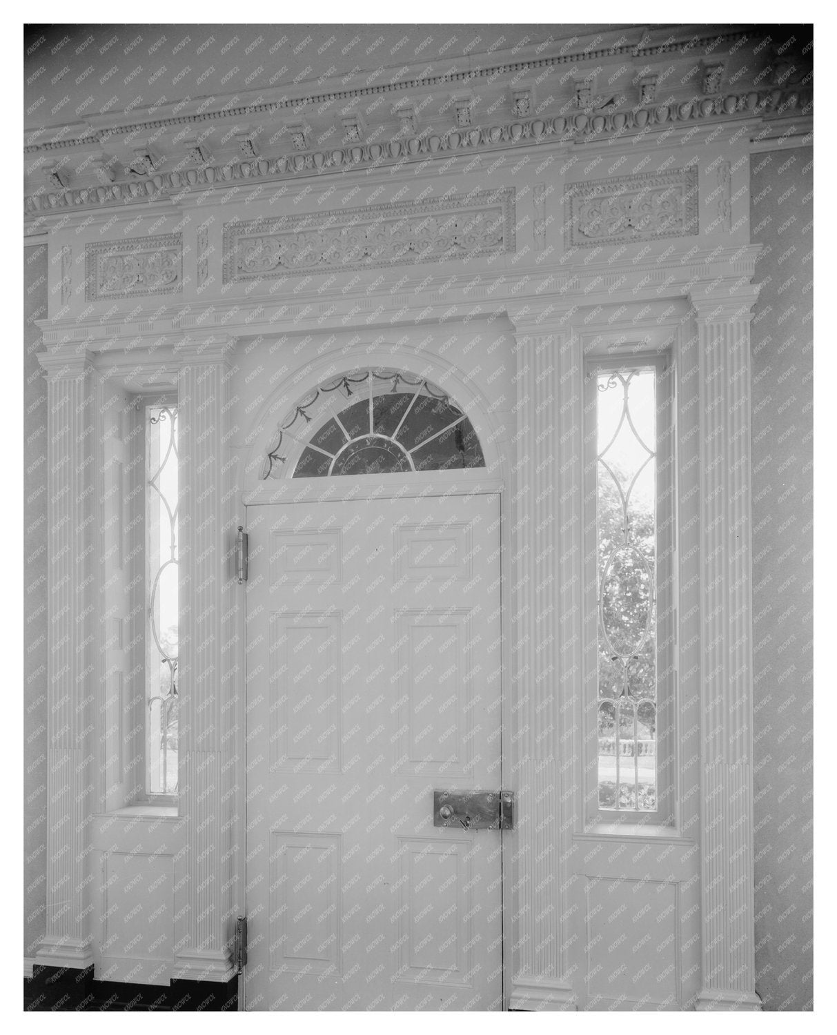 Leesburg VA Doorway Photo, Early 20th Century