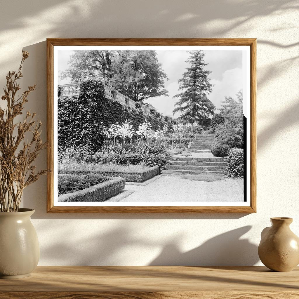 Vintage Photo of Leesburg, VA Estates, 20th Century