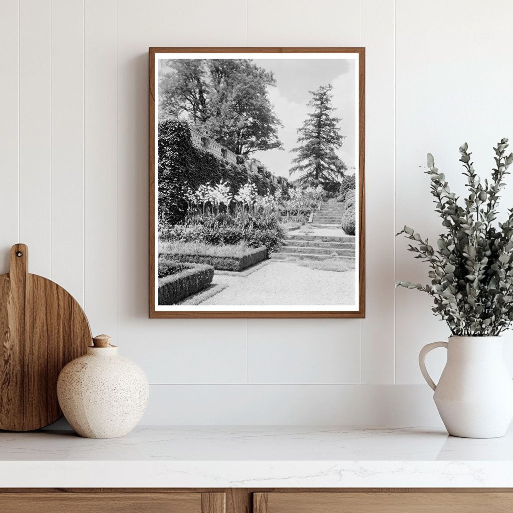 Leesburg VA Garden Estate Photograph, Early 20th Century