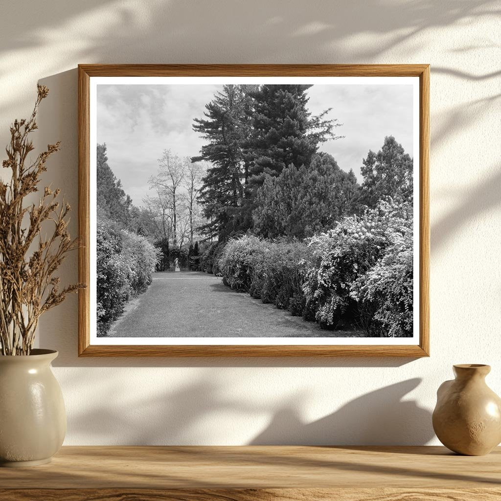 Leesburg VA Garden Estate Photo, Early 20th Century