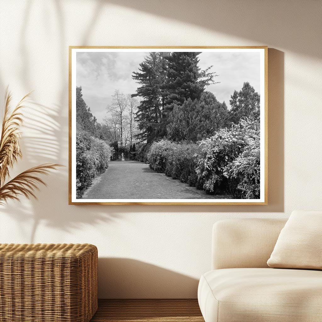 Leesburg VA Garden Estate Photo, Early 20th Century