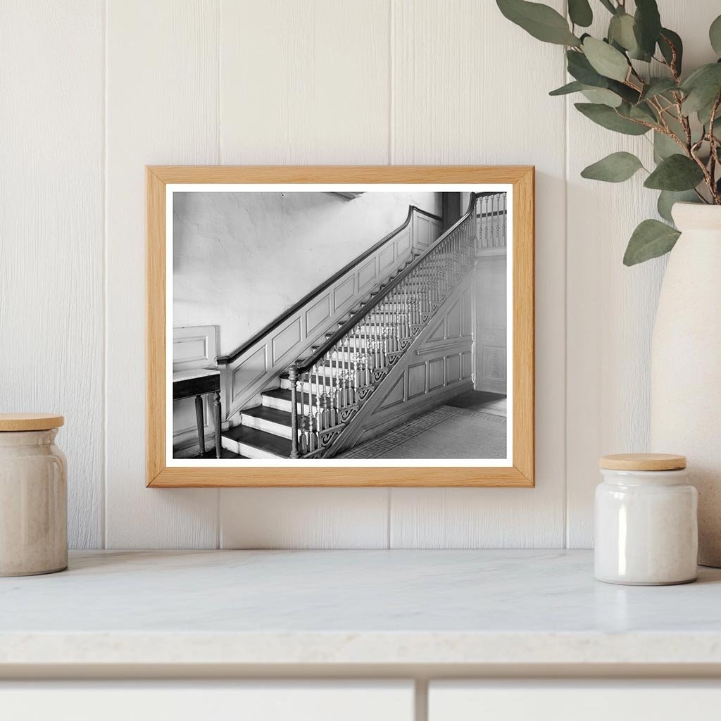 Historic Interior of 1776 Building, Warminster, VA