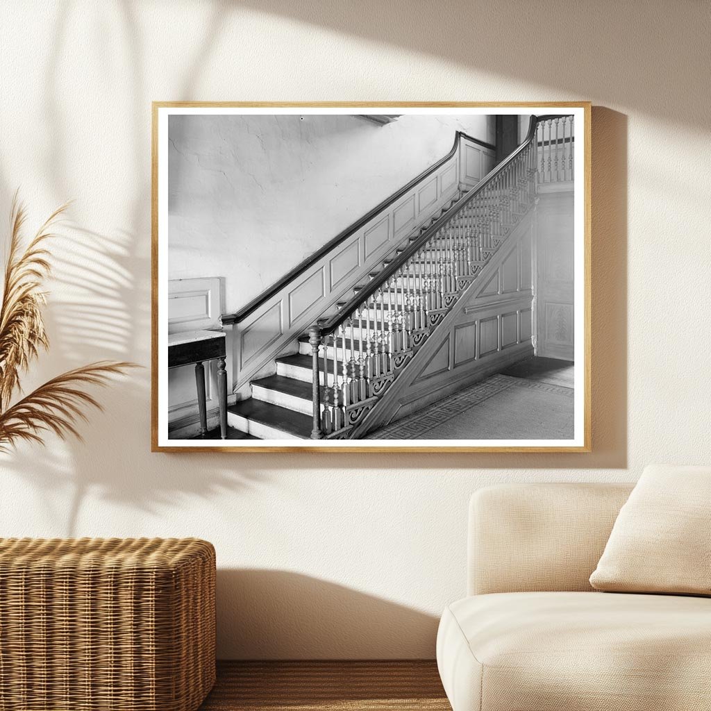 Historic Interior of 1776 Building, Warminster, VA