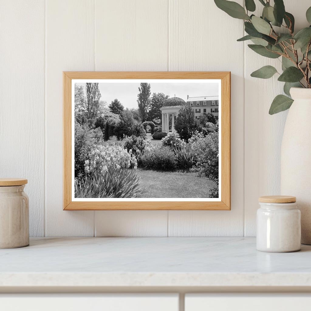 Warrenton VA Gardens 1953: Vintage Architectural View