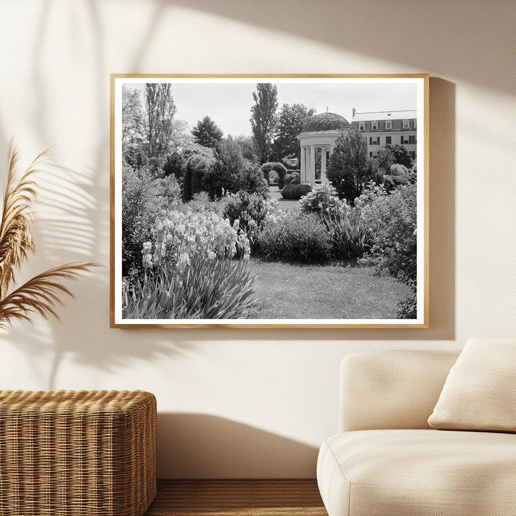 Warrenton VA Gardens 1953: Vintage Architectural View