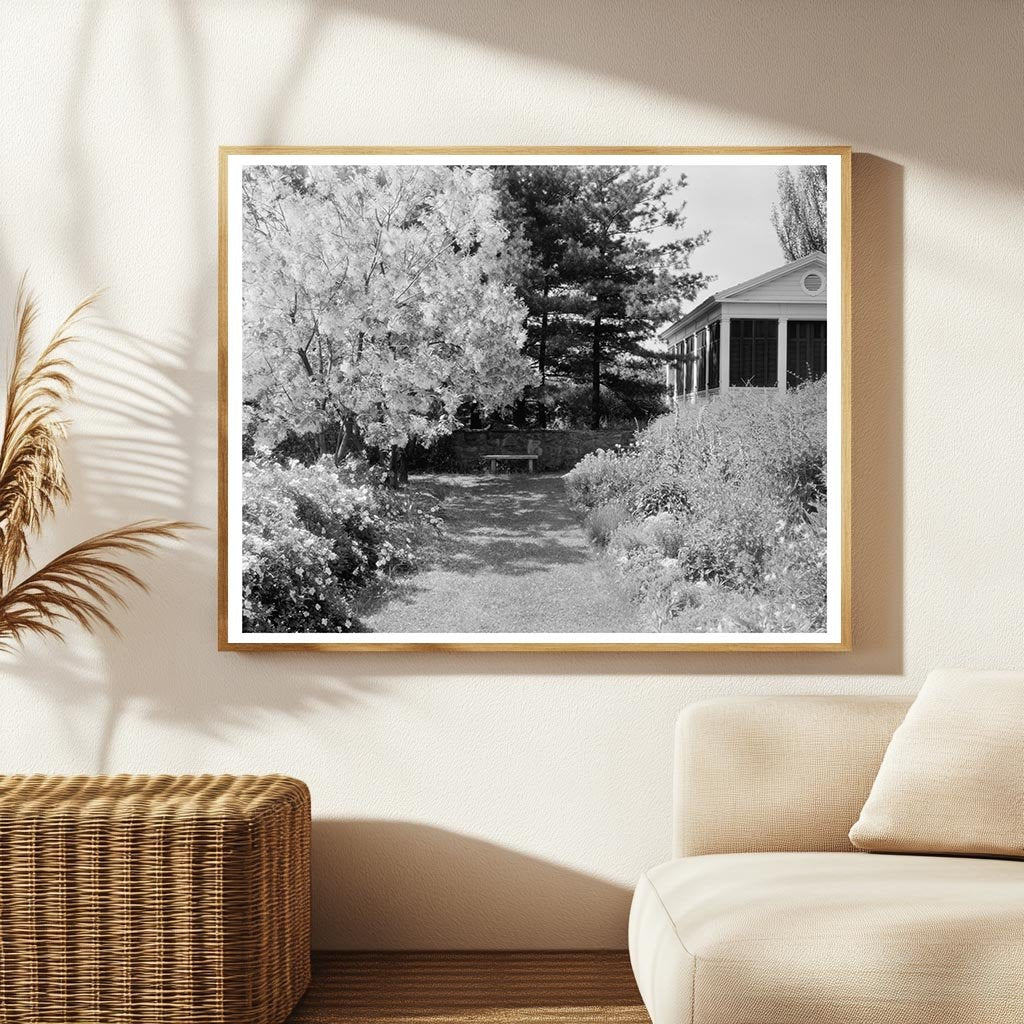 Warrenton VA Garden Photo from Mid-20th Century