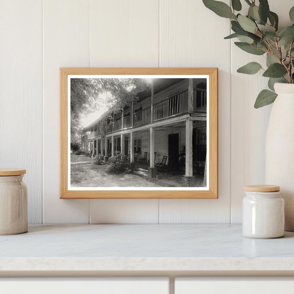 Heathville Tavern, Virginia, 1953: Historic Architecture Ima