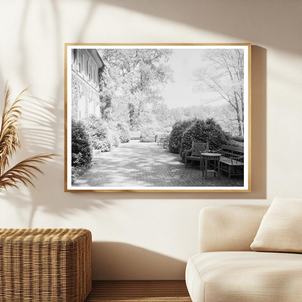 Gordonsville, VA Vintage Home Photo, 1953 Heritage Insights