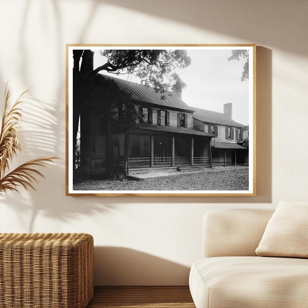 Historic Building in Gordonsville, VA - Pre-1787 Photo
